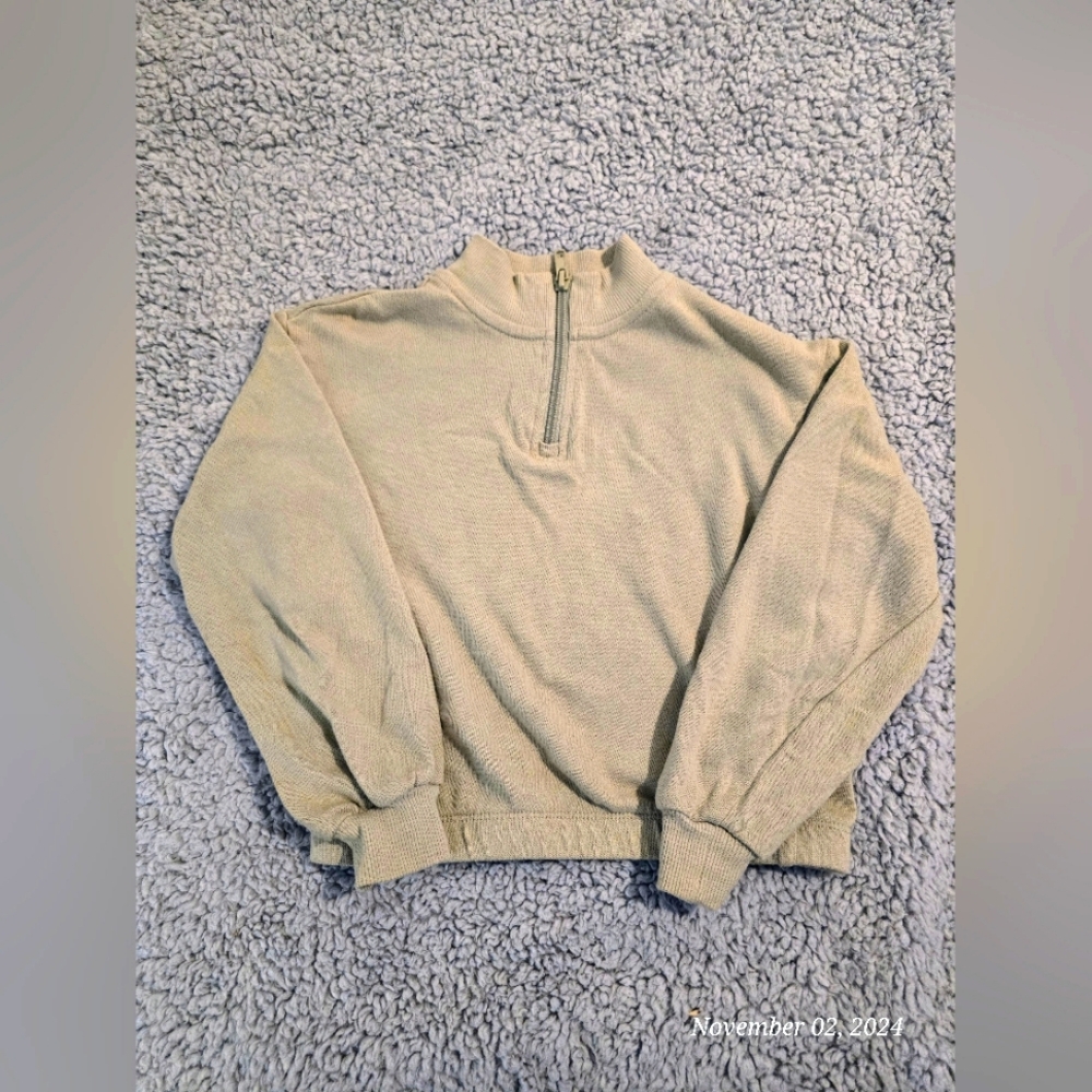 Unisex, soft, khaki long-sleeved pullover, size 6/6x by art class